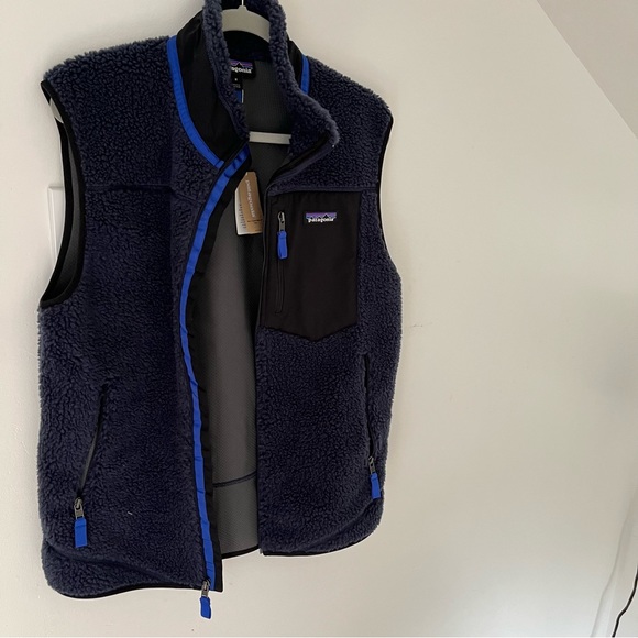 Patagonia Jackets & Coats Mens Patagonia Classic Retrox Fleece Vest